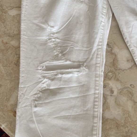 NWT Old Navy Sky-Hi Straight Extra High Rise Distressed White Button Fly Jeans - Picture 9 of 14